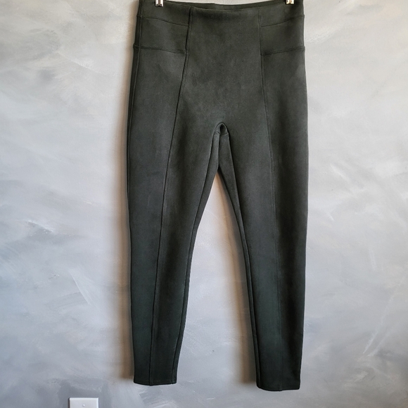 Spanx Olive Green Faux Suede Taper Ankle Leggings Size L - Picture 1 of 11
